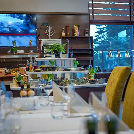 Хотел орловец 5*